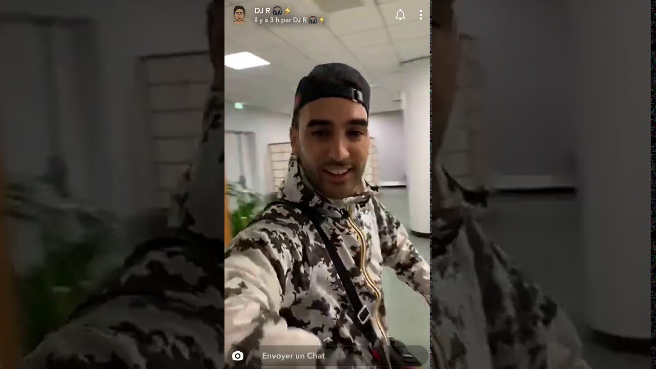 Heuss L’enfoiré est bourré au stade de France concert de Maître gims 😂 (il fait délirer)