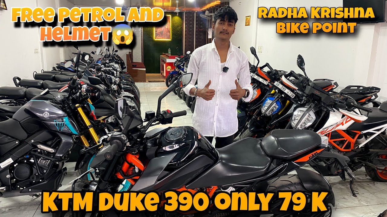 Siliguri in second hand bike showroom, best deal Radhakrishna bike point free helmet, and petrol 😍￼￼
