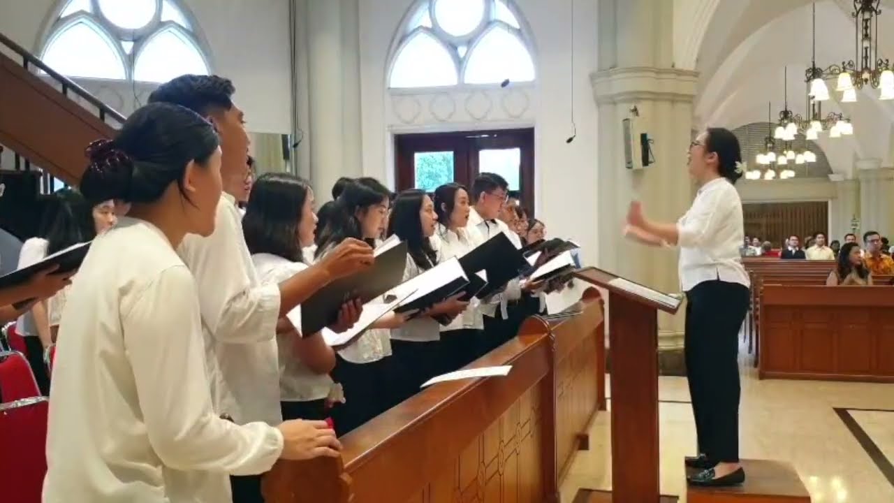 Deo Dicamus Gratias (Victor C. Johnson)