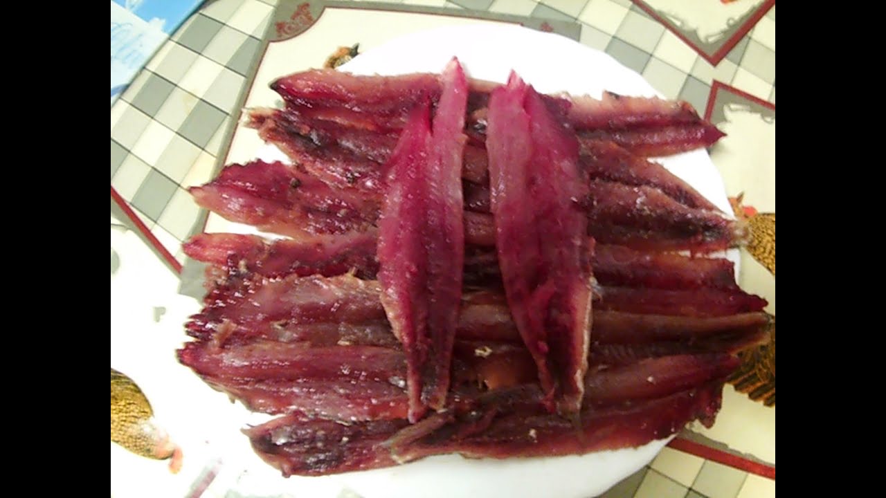 sardinas saladas o en salazon  tan buenas como las anchoas seguro que sale a la primera