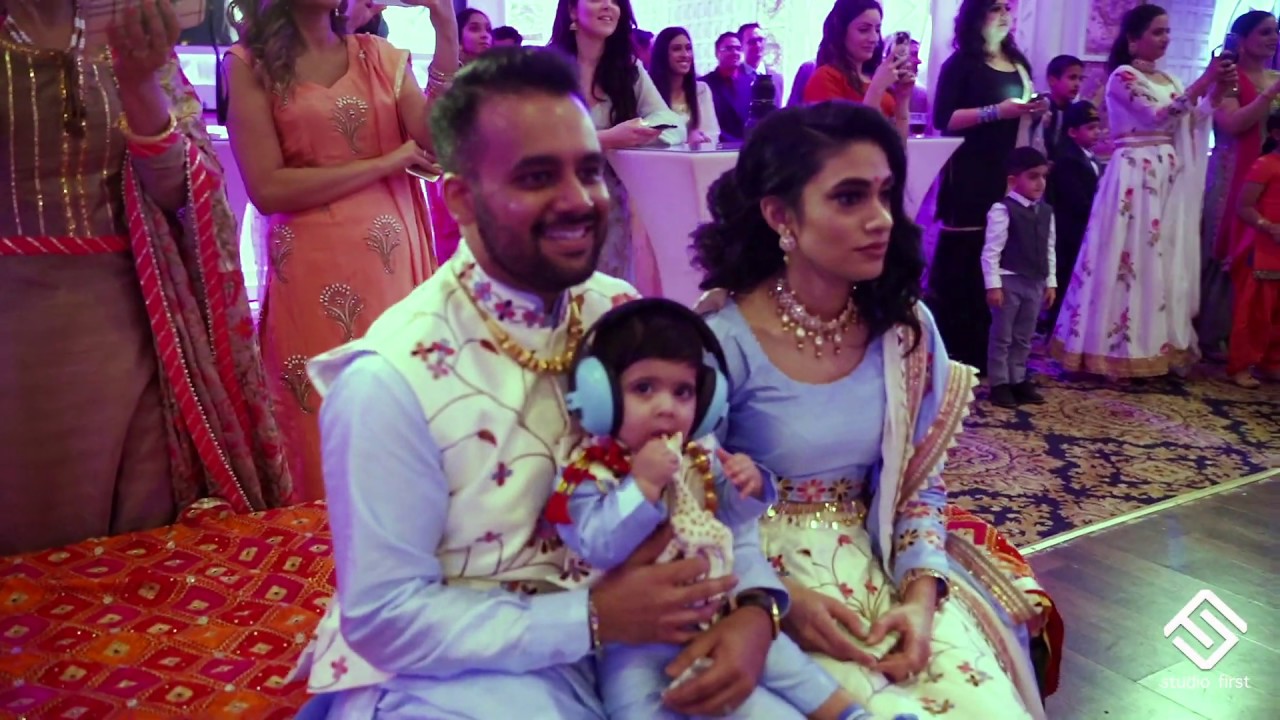 BEST INDIAN FAMILY LOHRI DANCE PERFORMANCE 2020