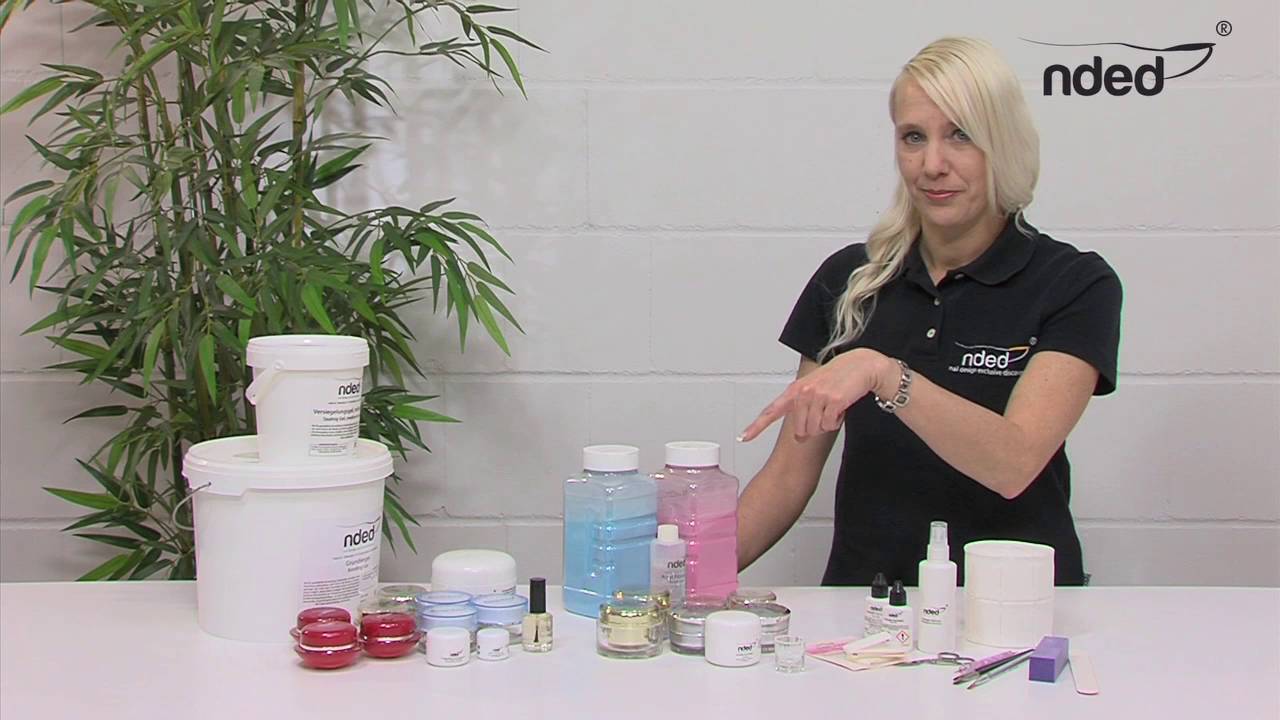 Gel Nails, Acrylic Nails or Fiberglass Nails | Which Is Better?