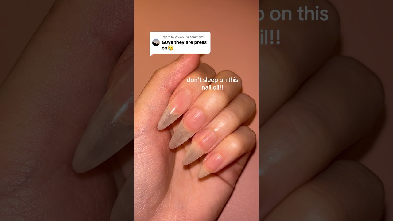НЕ спите с маслом для роста ногтей!!💅🏻 #ногти #длинныенатуральныеногти #длинныеногти
