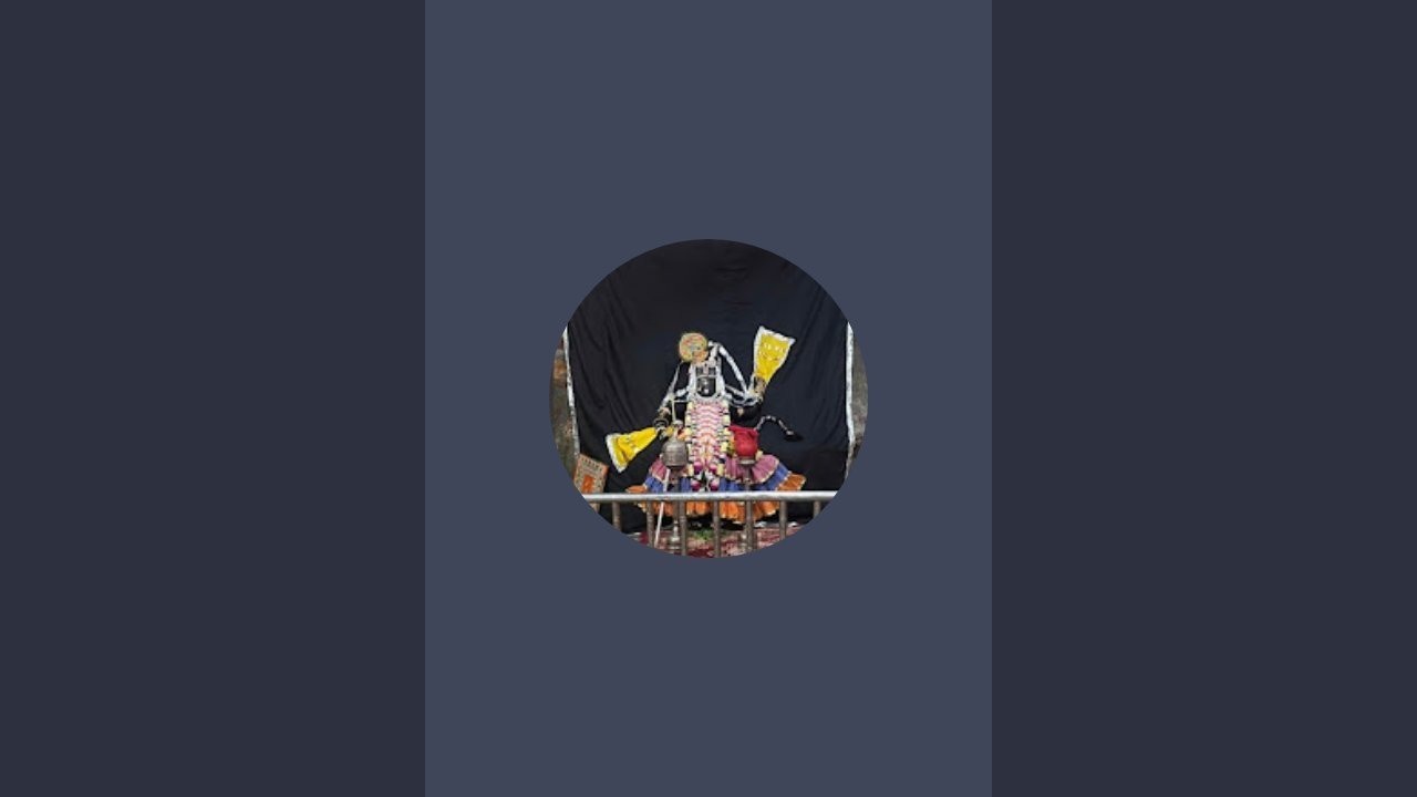 Giriraj G Live darsan  is live!