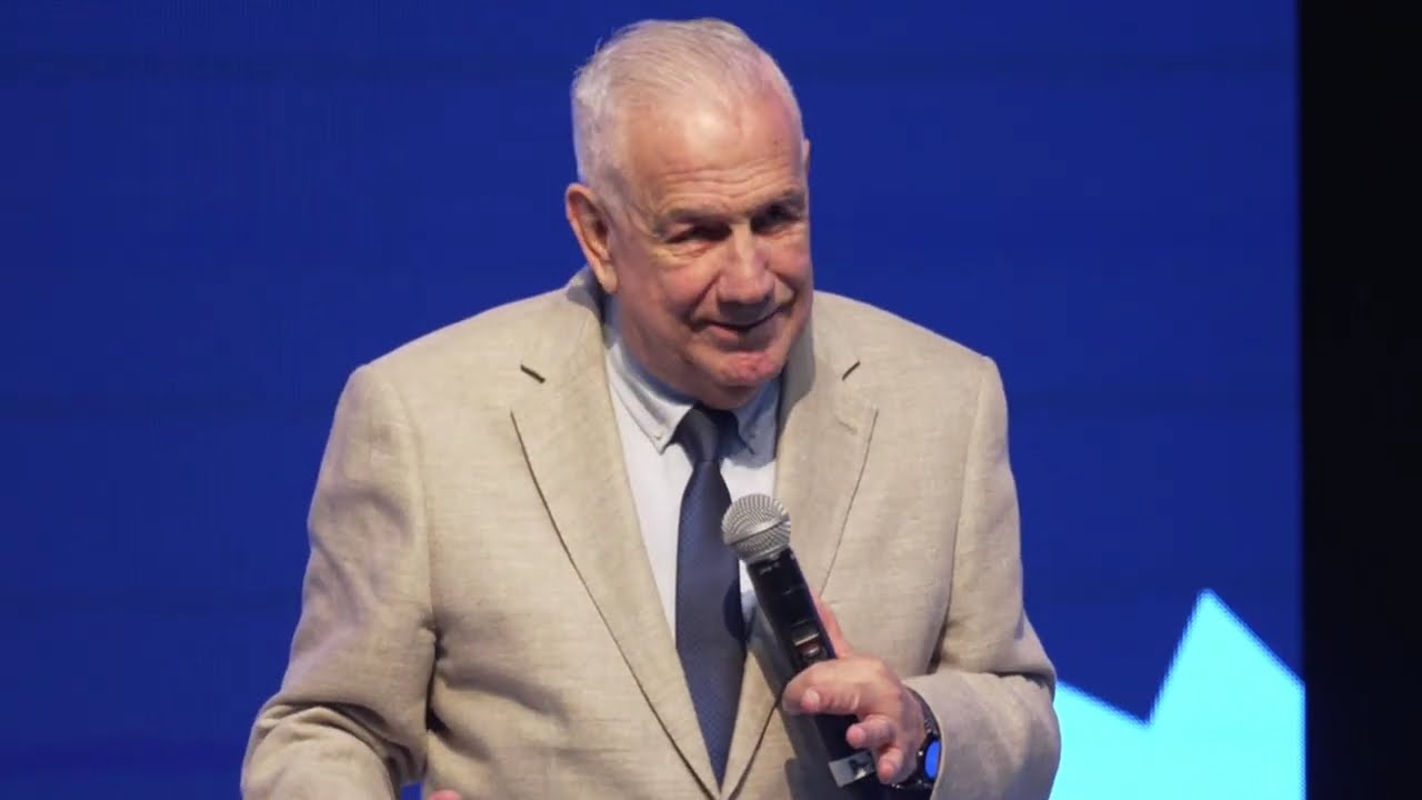 Pr. Carlos Belart - 
