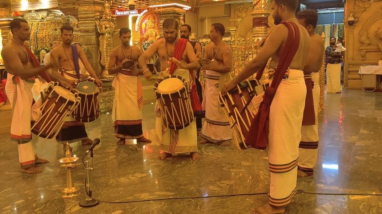 തായമ്പക :- സദനം രാമകൃഷ്ണൻ.