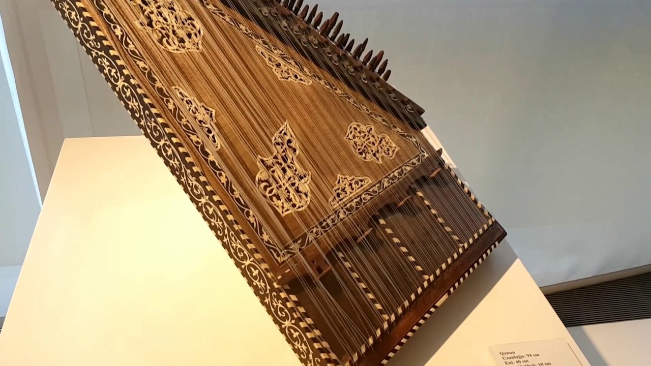 The sound of an old Azerbaijan music instrument Qanun/Ganun