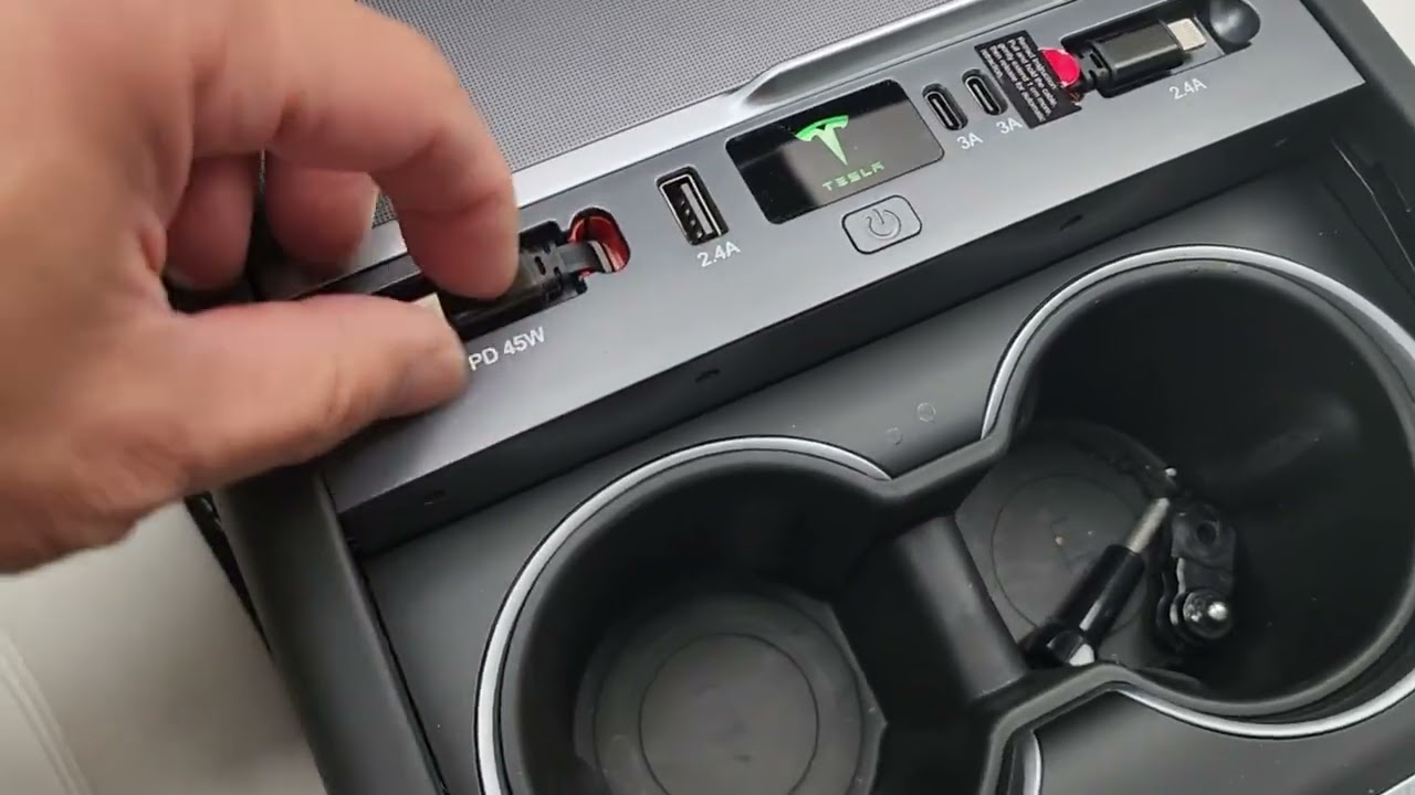 Tesla Model Y Owners Need This USB Hub!