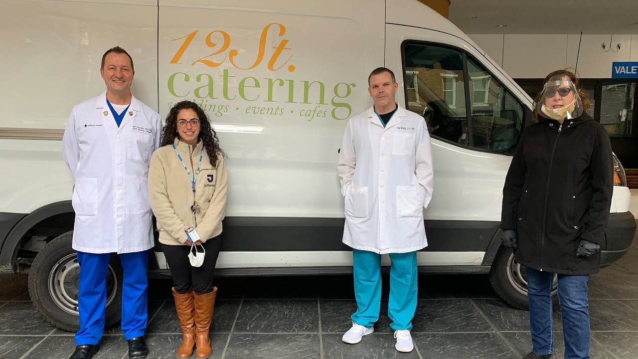 Caterer gives meals to hospital workers | More in Common