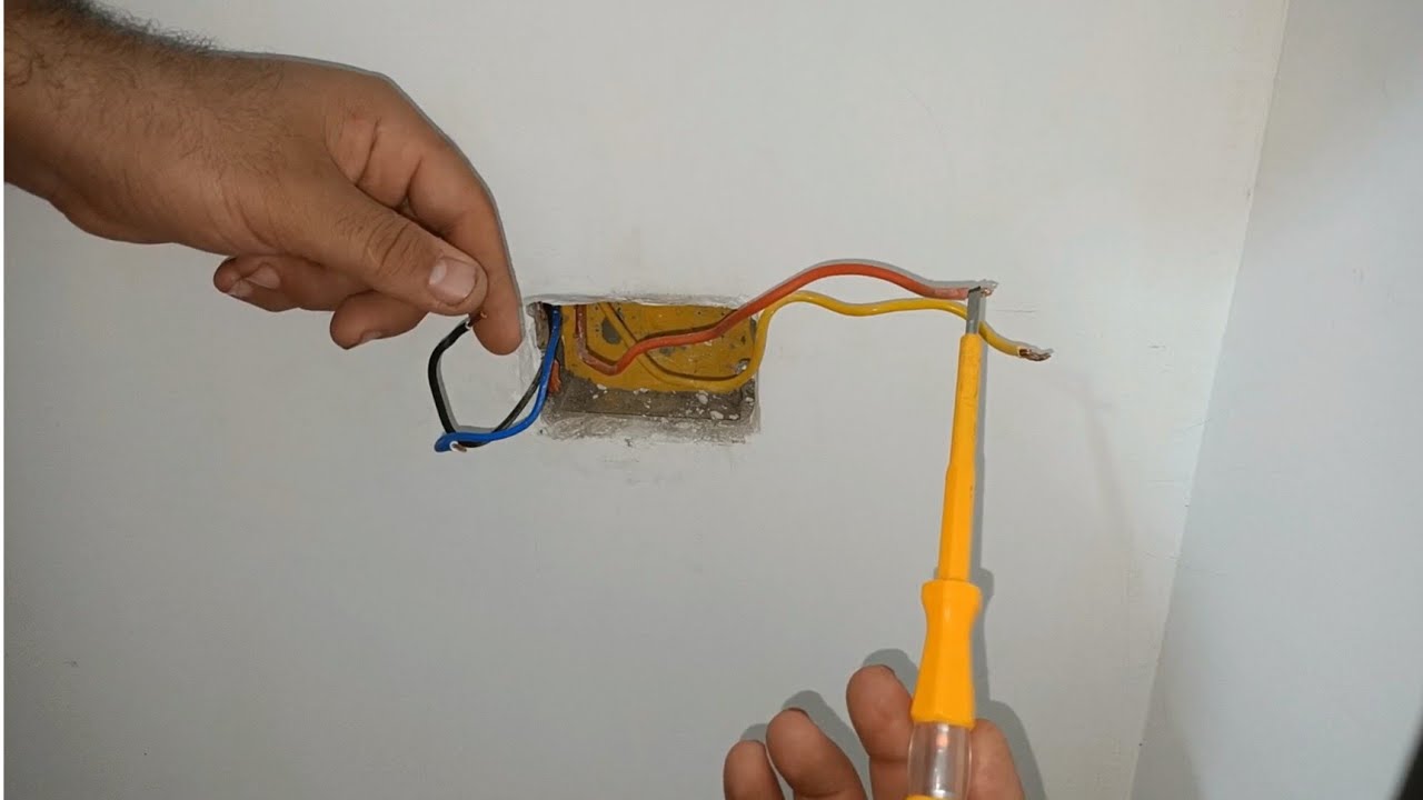 شرح طريقة التمييز بين أسلاك الكهرباء والنيوترال والأرضى بأبسط الطرق