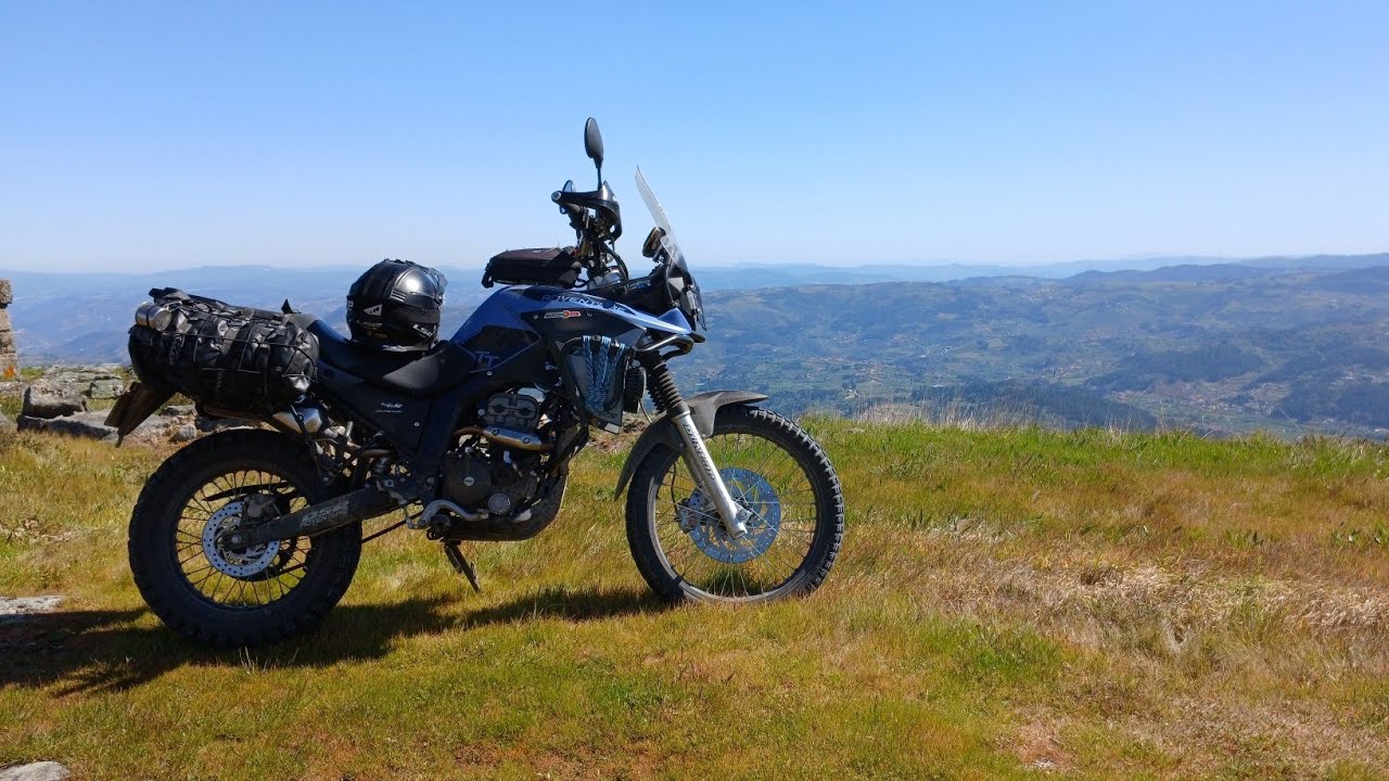 UM DSR ADVENTURE TT 125cc trail  Les a les offroad Portugal