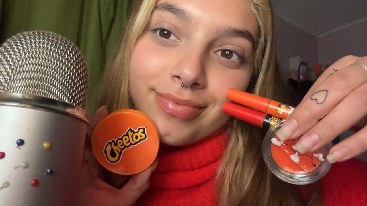ASMR PROBANDO LA COLECCION CHEETOS💄|relajate con SOFIWI