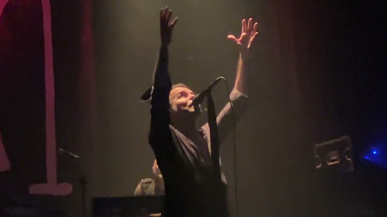 LITFIBA - PIOGGIA DI LUCE / LULU' E MARLENE - Live @ Bataclan Paris, December 9th 2022