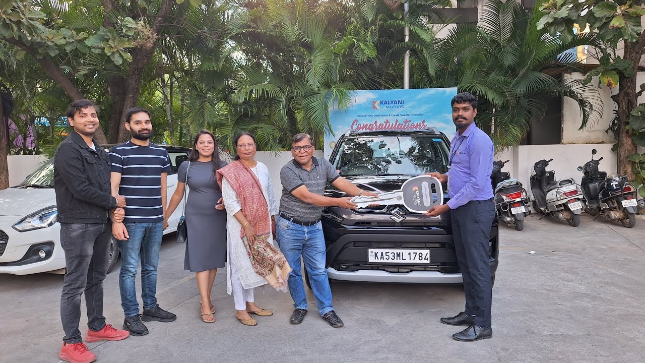 Taking Delivery of New Car😍😍| BREZZA-ZXI(AT) | Kalyani Motors Brookefield | Complete Review