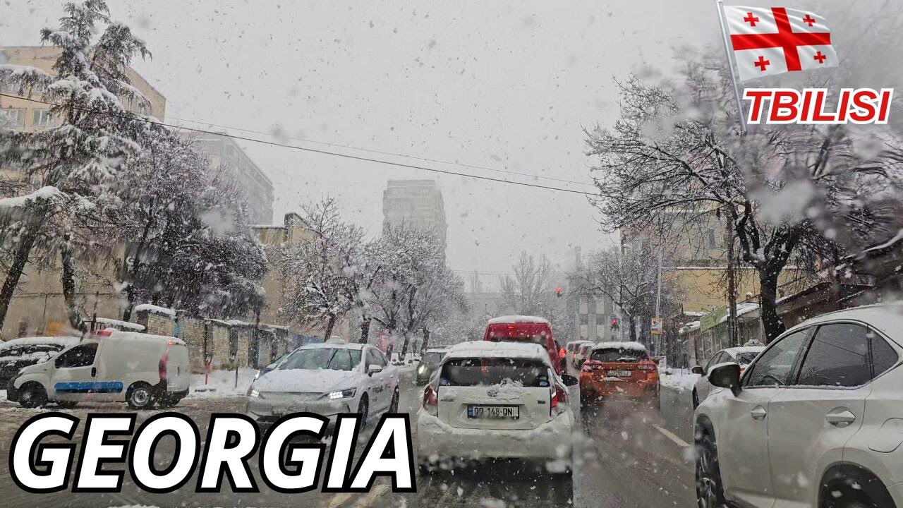 Tbilisi.Georgia.First snow in Tbilisi ❄️ City life transforms overnight ❤️