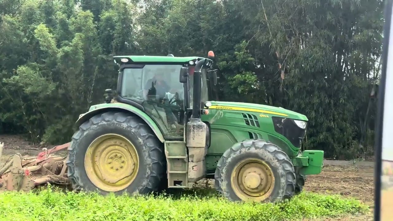 強鹿6155R曳引機新竹湖口打休耕地
