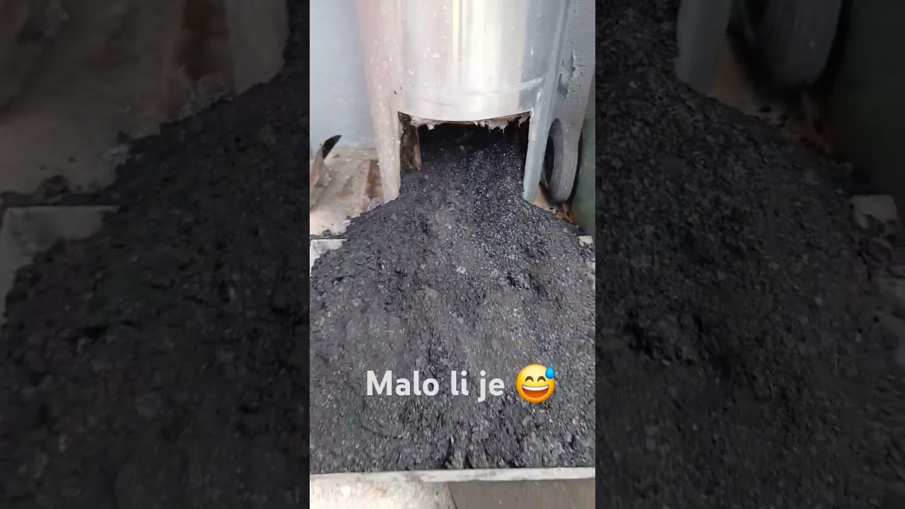 🏠Skrivena opasnost u tvojoj kući &ndash; dimnjak! #cleaning #chimneycleaning #chimney #satisfying #diy