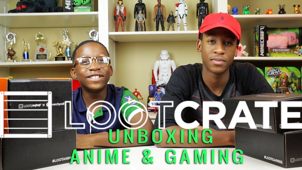 LOOT CRATE MEGA UNBOXING | JUN-AUG 2016 | CALEB TOWN