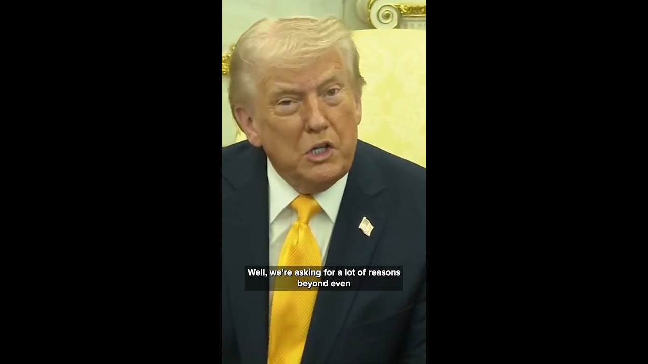 Президент Трамп отвечает на вопрос о выделении дополнительных 200 миллиардов долларов на нужды ар...