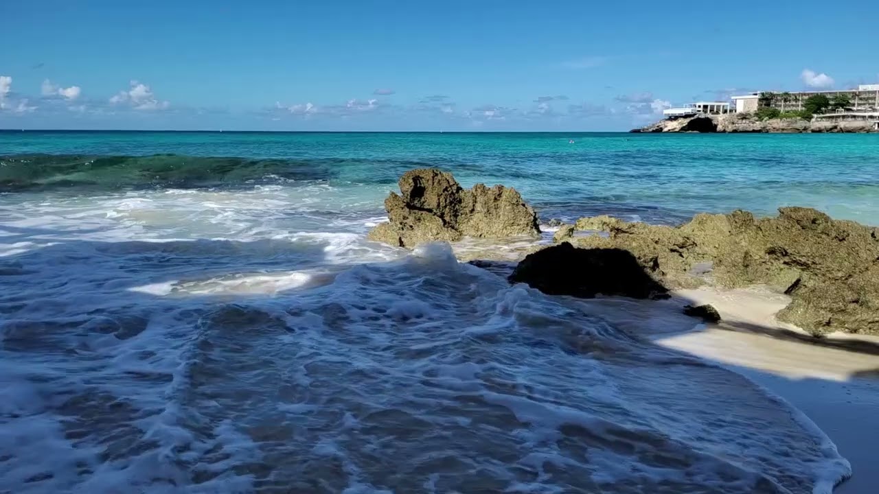 MAYO BEACH
