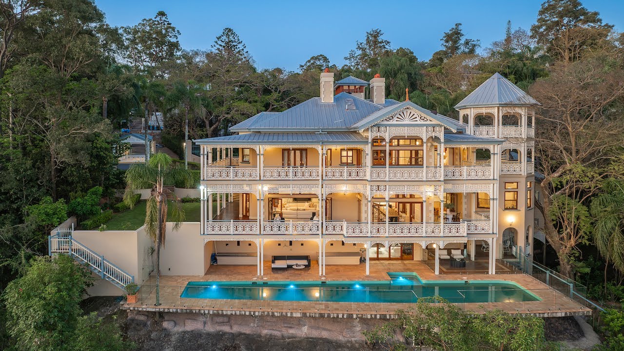 50 Dauphin Tce Highgate Hill 4101 QLD