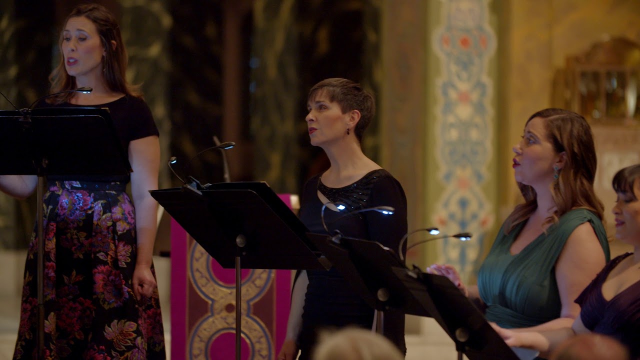 Chicago a cappella sings Joshua Fishbein's 'Al Hanisim'