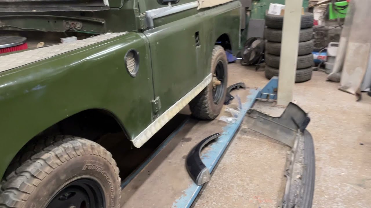 Land Rover Series 3.5 V8 First Start Up