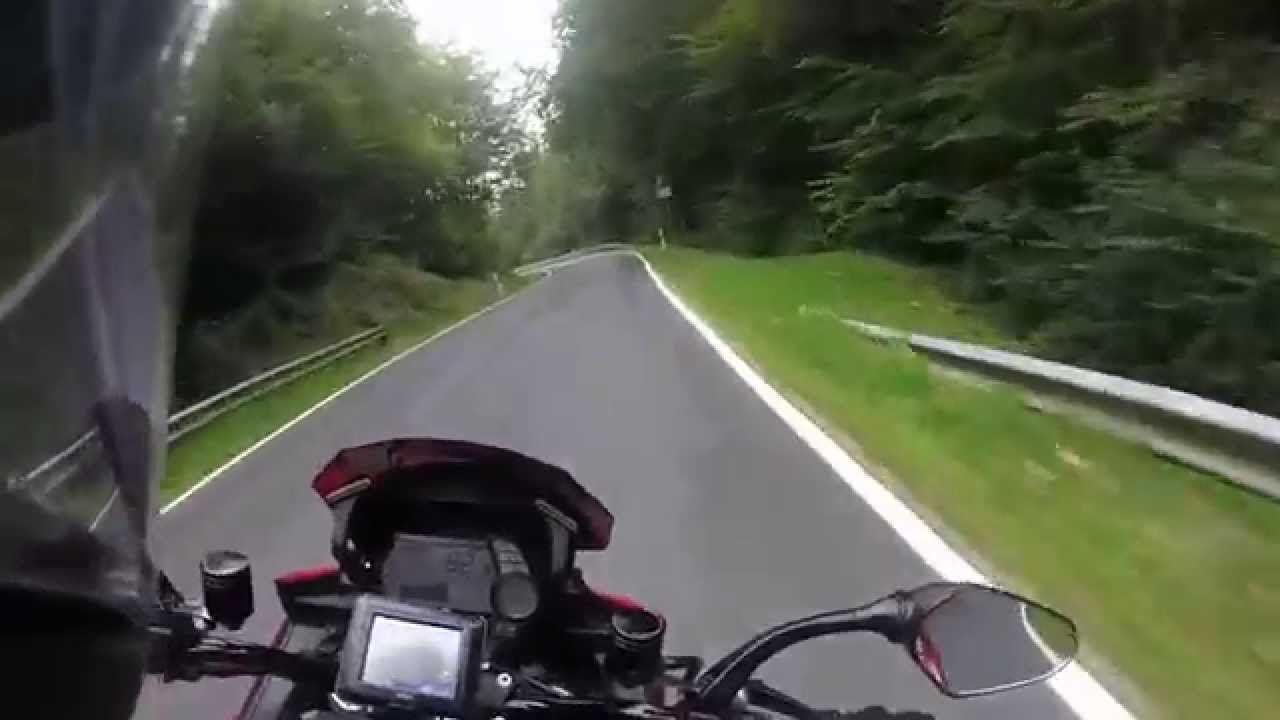 Haarspeldjes in de Eifel