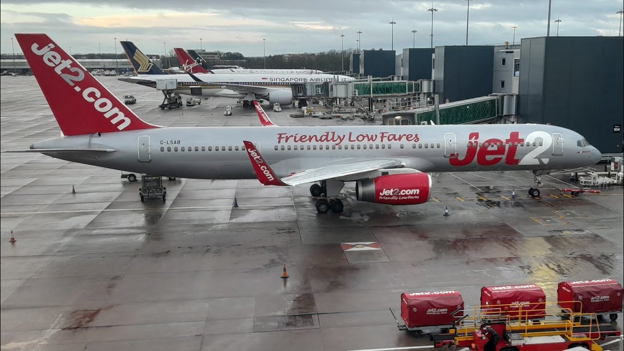 Jet2 757-200 Trip report Manchester - Tenerife South G-LSAB (one of the last G-LSAB flights)