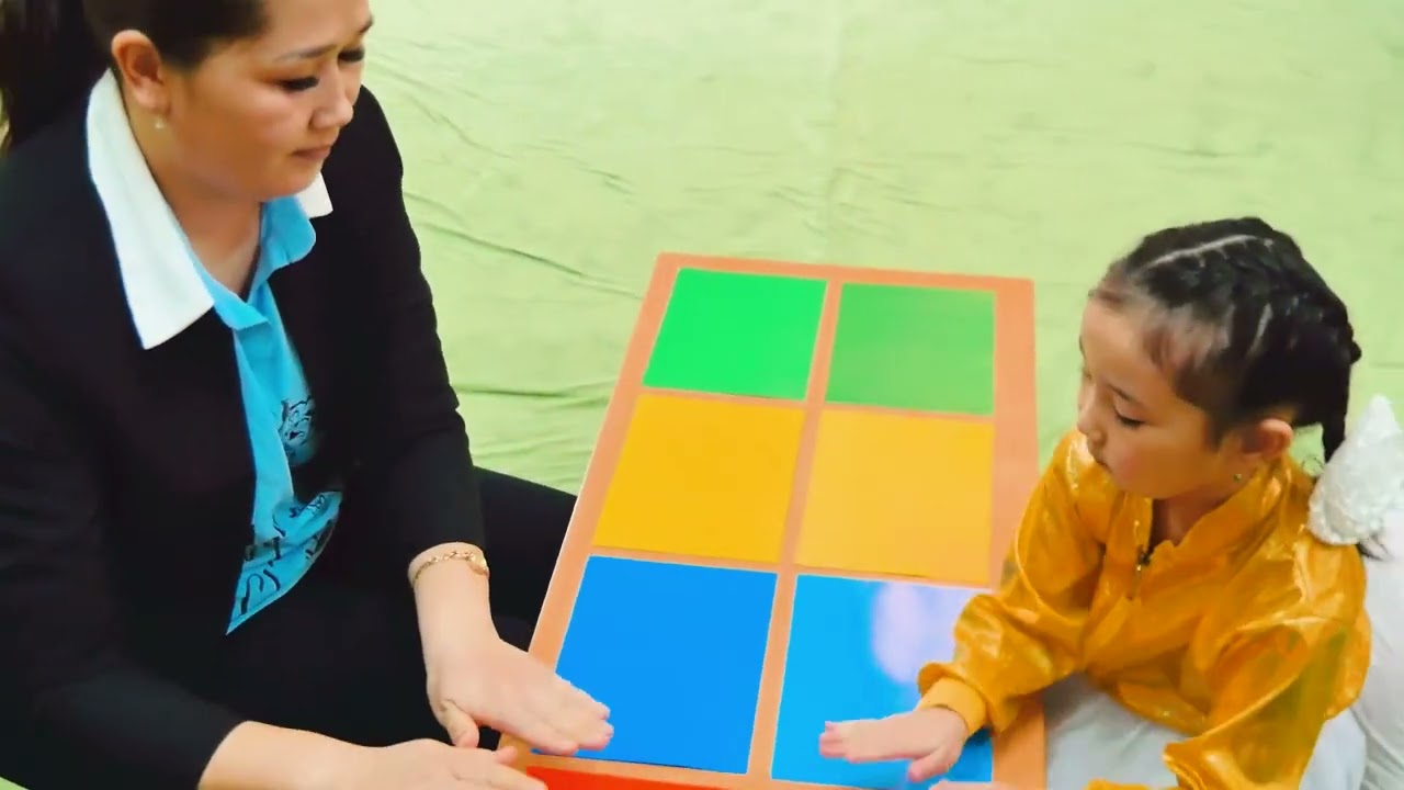 Әуенді-ырғақты жаттығу. Тәрбиеленуші Ахметуллаева Айзеремен