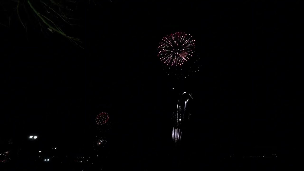 ［中文字幕］難忘的河口湖煙花晚會-富士山腳下的冬季夜景煙花2026