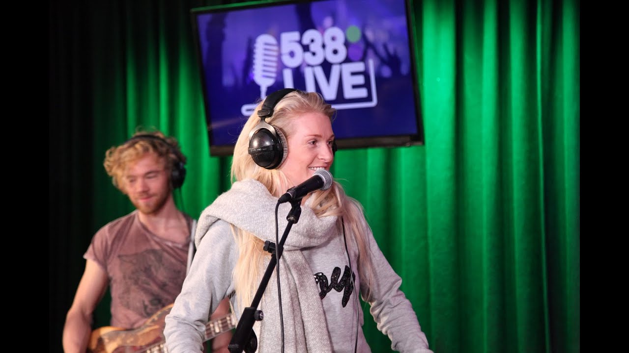 Miss Montreal - Love You Now | Live bij Evers Staat Op