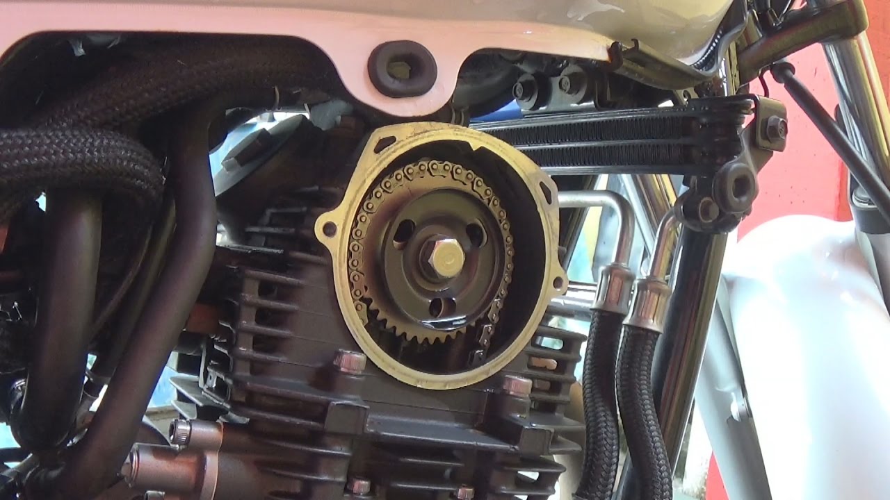 Verificação da Folga das Válvulas da Yamaha Fazer 250 - Revisão 15.000km Parte 4
