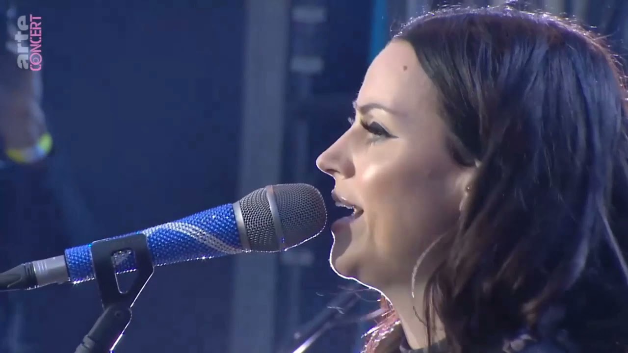 Amy Macdonald - Jazz Open 2021 - 01 - We Could Be So Much More