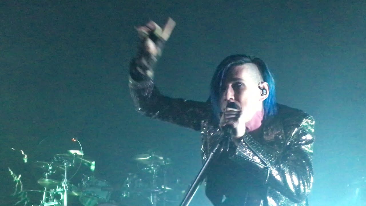 &ldquo;Echoes of You&rdquo; - Marianas Trench (live)