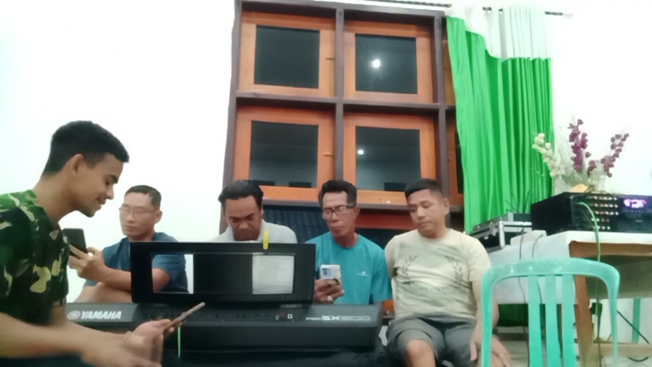 Hidup saling peduli.