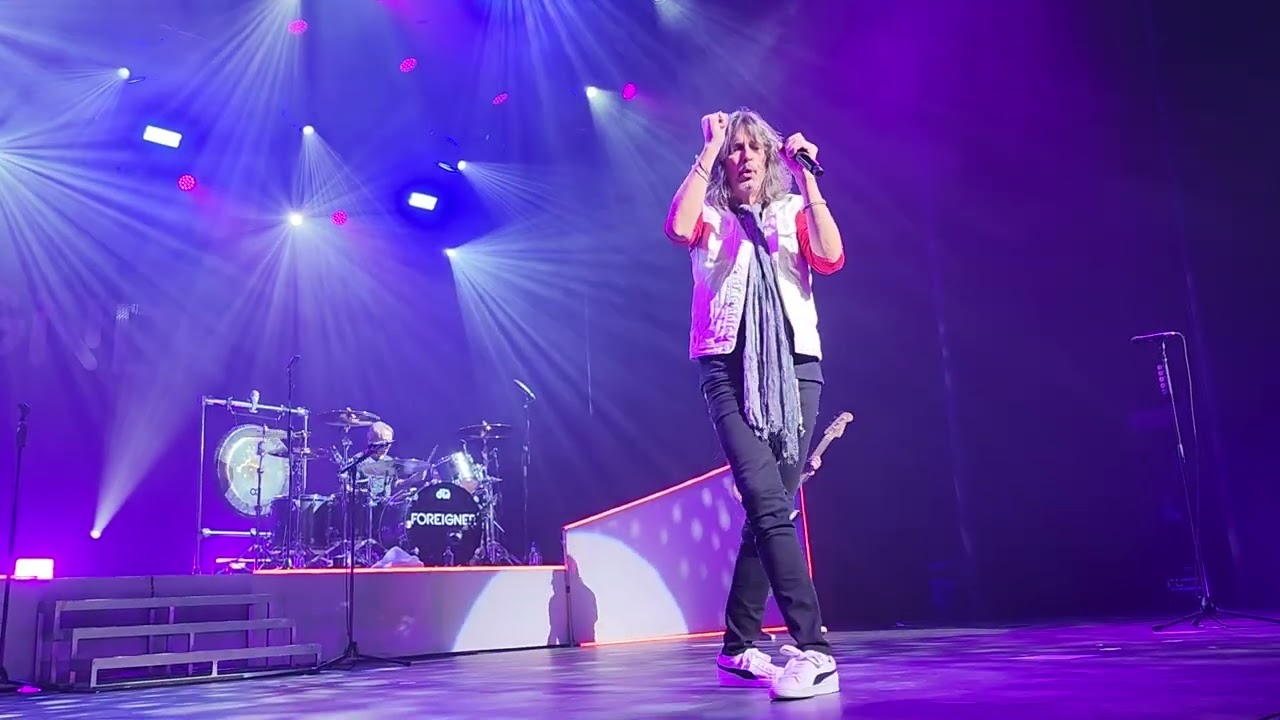 Foreigner Waiting for a girl like you