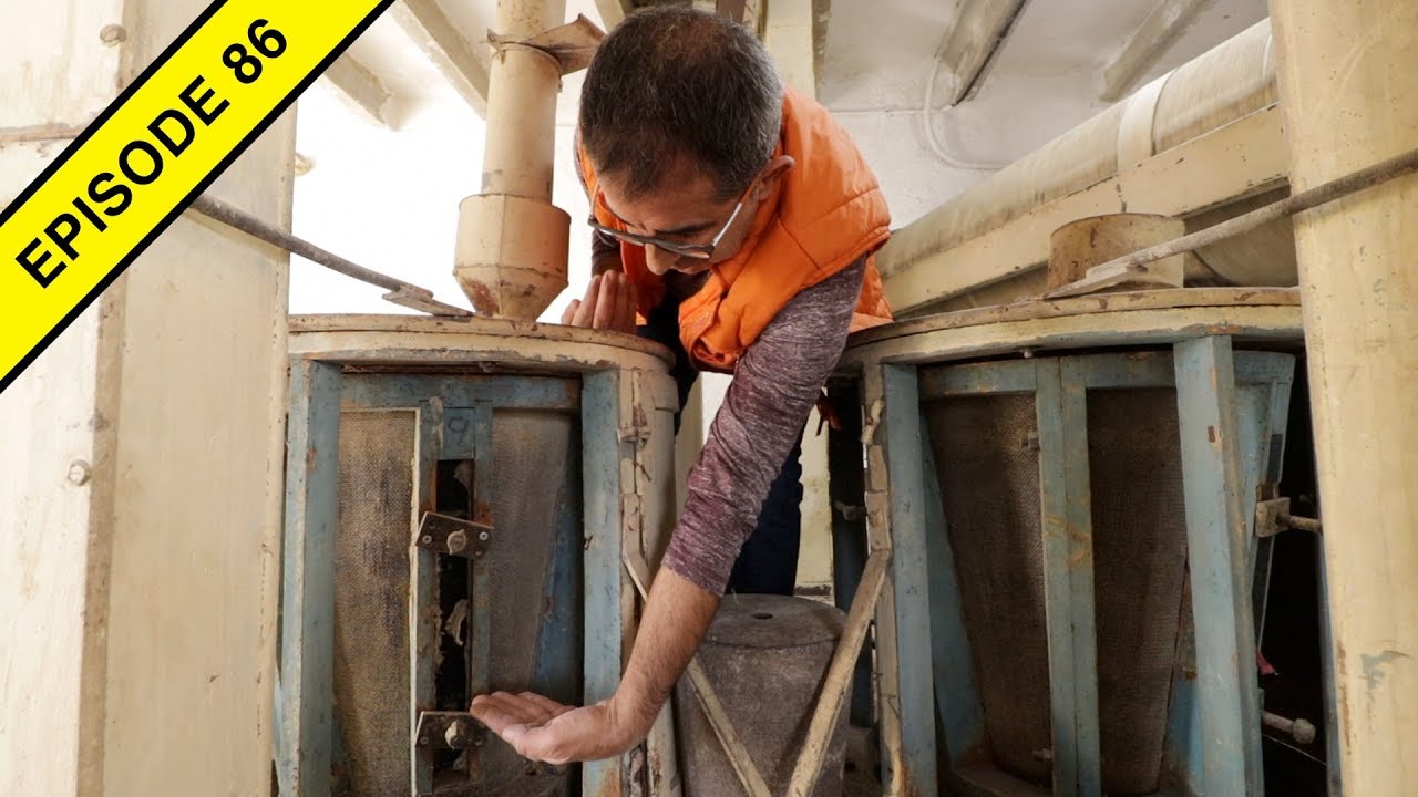 How Rice is Processed in Spain's Only WOODEN Rice Mill!