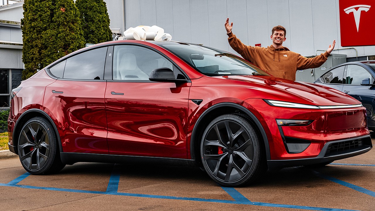 Delivery Day! My 2026 Tesla Model Y Performance is Here - (First Launch & Review)