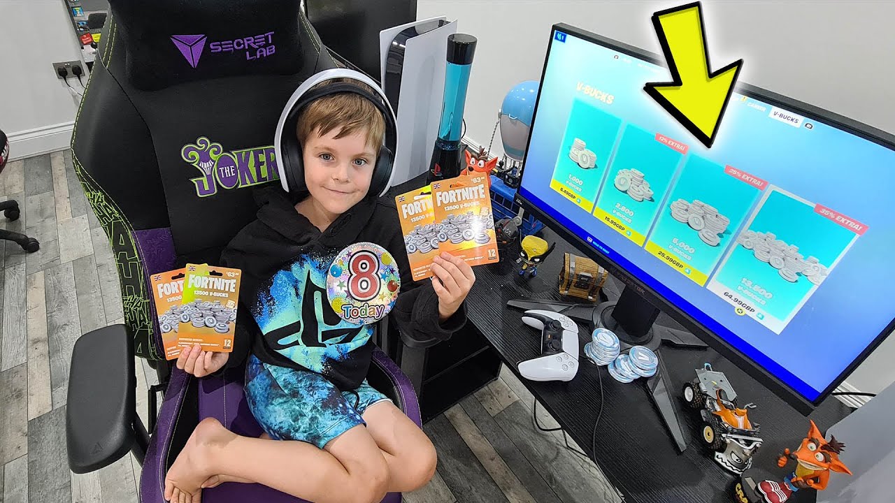 Дарю моему 8-летнему сыну 50 000 В-баксов Fortnite на день рождения! С 8-летием, мой сын Фред!