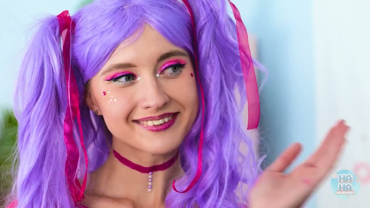 ИЗ ОХОТНИЦЫ НА ДЕМОНОВ 😈 В К-РОР ЗВЕЗДУ! 🌟 ЭПИЧНЫЙ ГЛОУ-АП РУМИ на сцене! 🔥