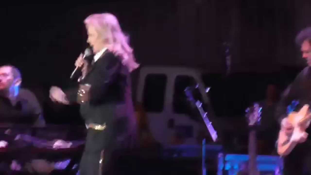Sylvie Vartan - Medley Rock (Live) @ Agde, 22/07/14 HD
