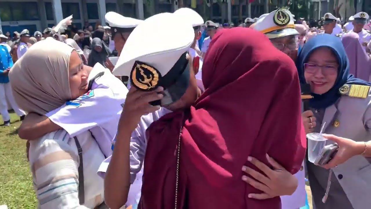 Pelantikan Taruna Angkatan 61 SMKN 1 Mundu Cirebon Tahun 2025