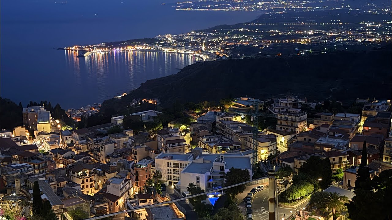 TRAVEL VLOG: TAORMINA, ITALY