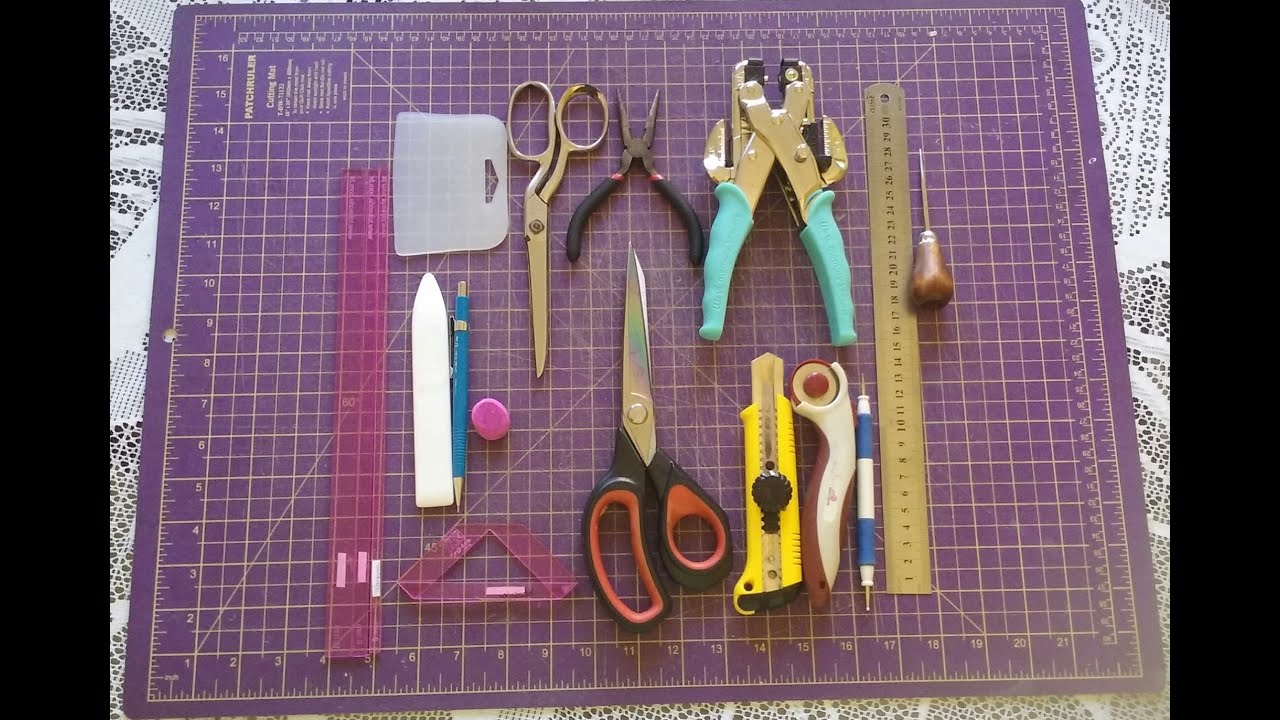Materiais para cartonagem - Aula parte única