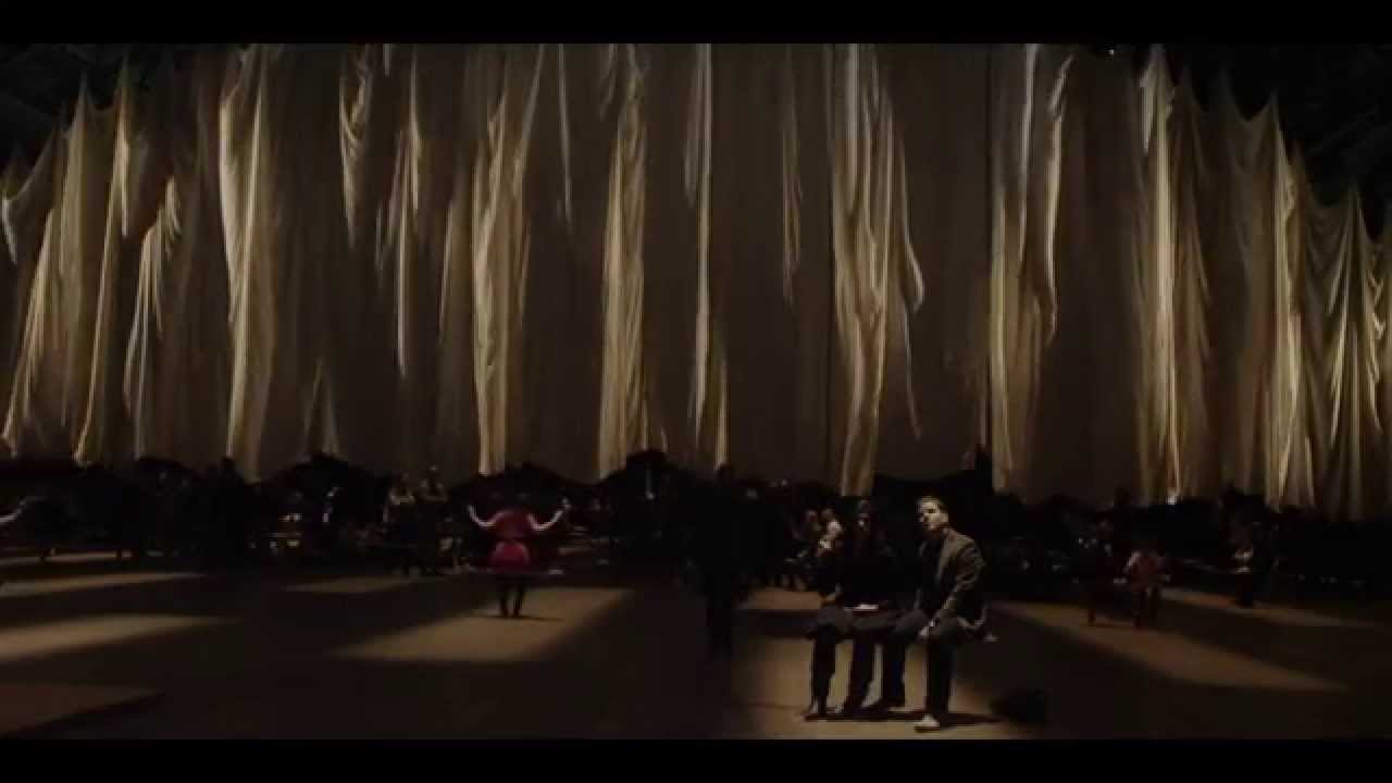 The Event of a Thread - Ann Hamilton