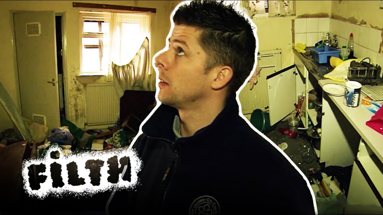 Visiting the Filthiest Flat in England | Filth
