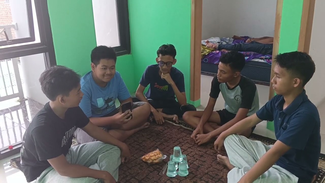 Podcats mengenai keseharian pelajar smp
