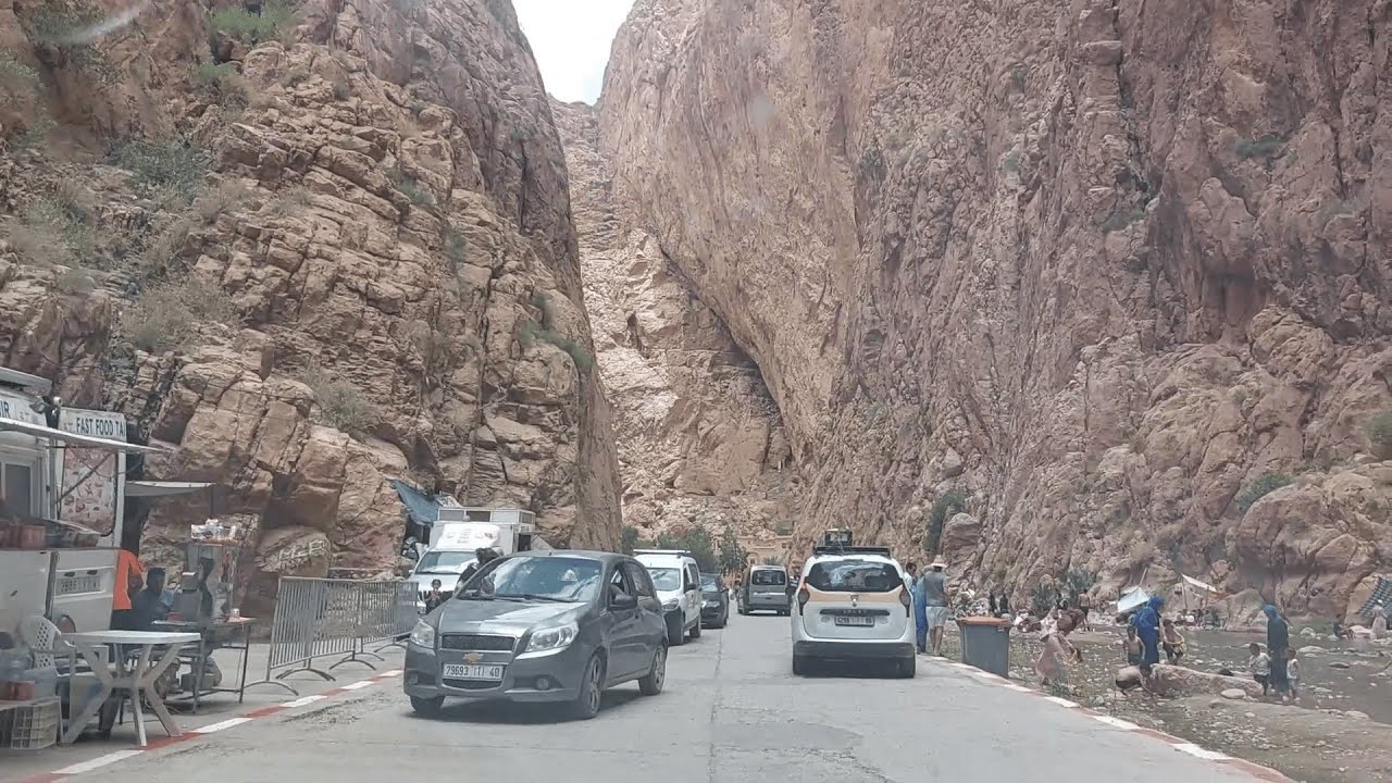 2400 km por Marruecos - Dia 7 parte 2 - 8 de julio 2023. La garganta del Todra y camino al Sáhara.