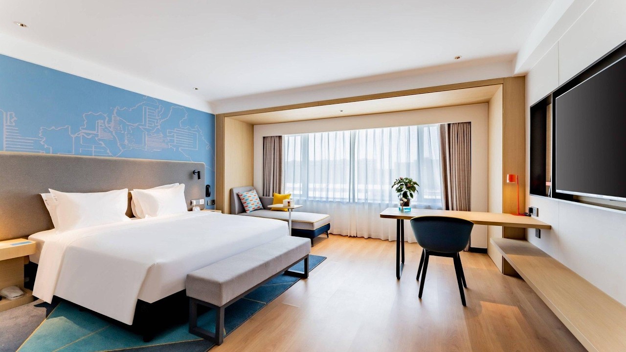 Holiday Inn Express Hohhot East Station By IHG | Hohhot, China | Hotel Review 🏨